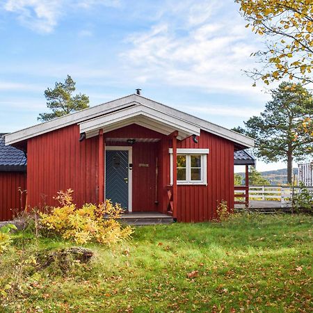 Beautiful Home In Aros With Kitchen Fagerstrand Exterior foto