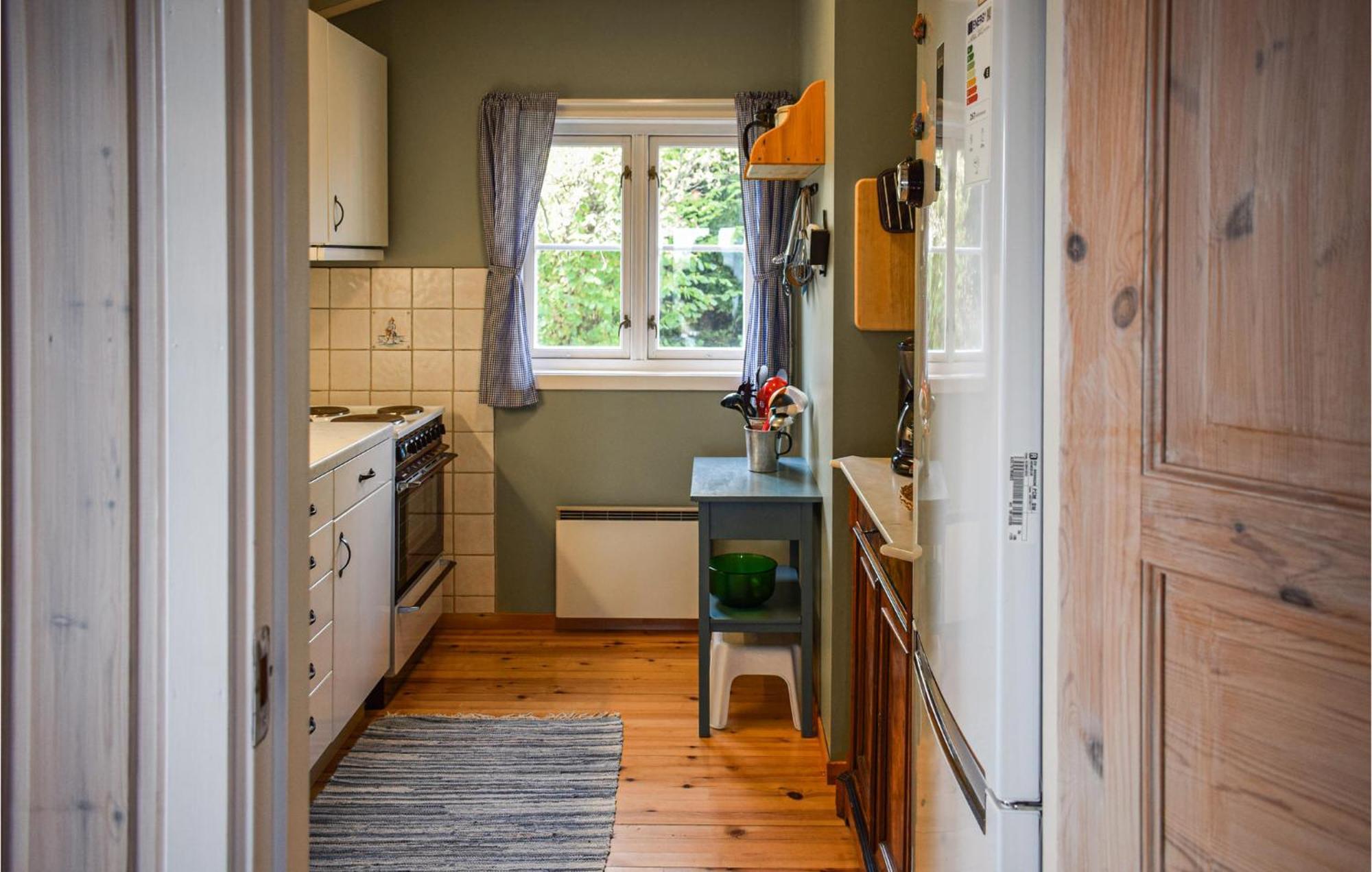 Beautiful Home In Aros With Kitchen Fagerstrand Exterior foto